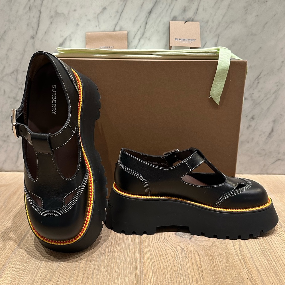 Burberry Aldwych Platform T-Strap Mary Janes in Black Leather Shoes
